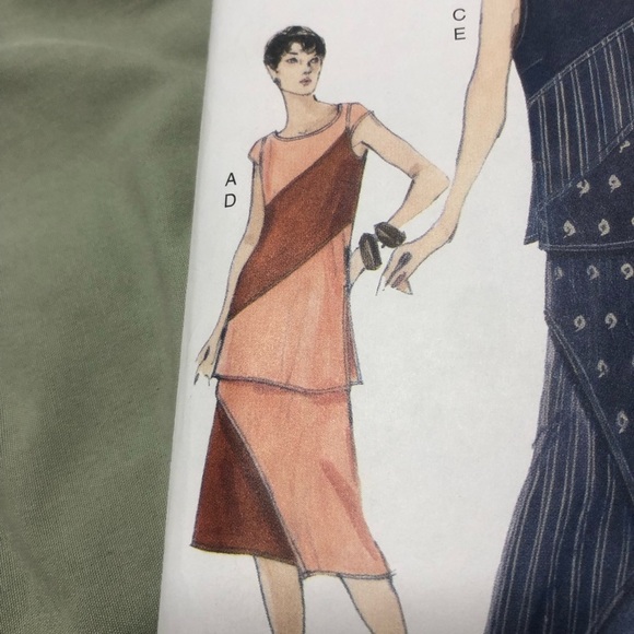 Vogue Pattern 7057 - 14-16-18 skirt and top pattern. Wedding, summer holidays - Picture 3 of 7